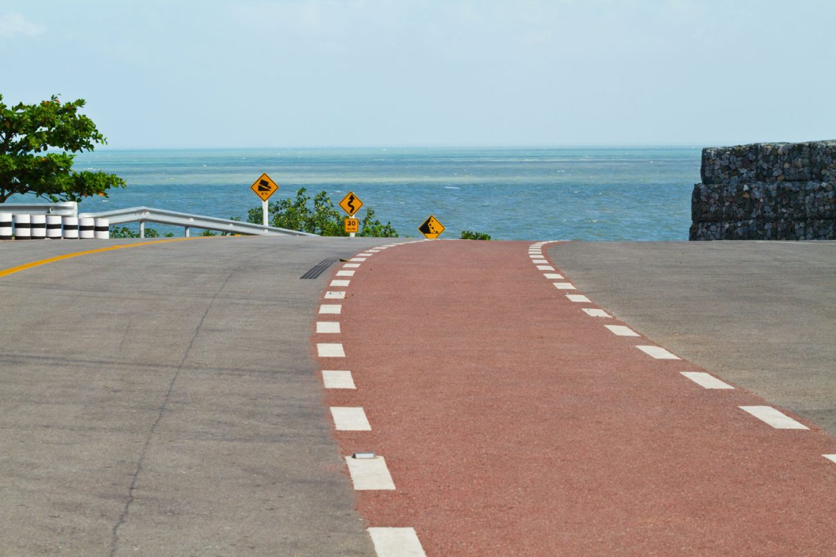 Porous pavement for a bicycle lane at a coastal bridge expressway