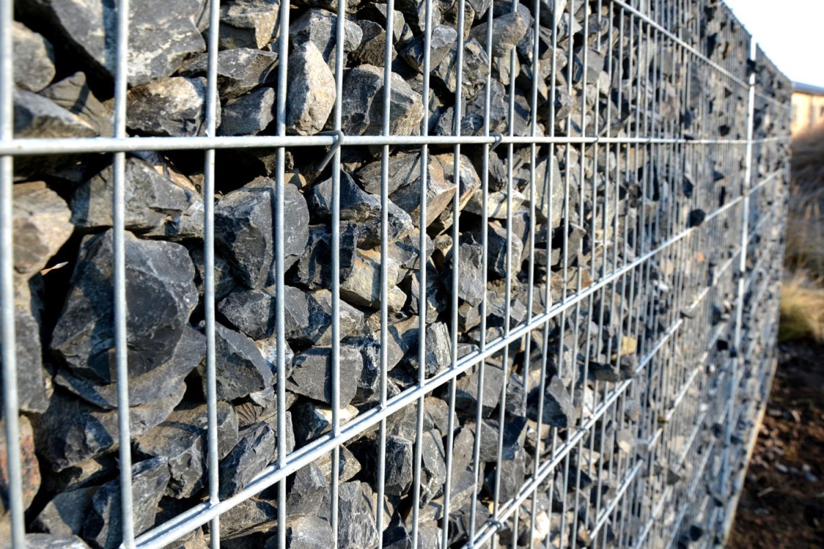Amount of limestone for screening or for walling