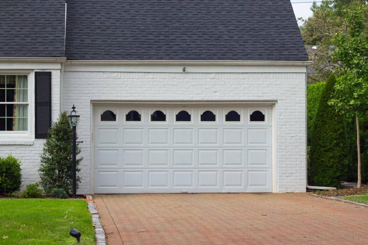 Driveway and garage in a typical American suburban neighborhood