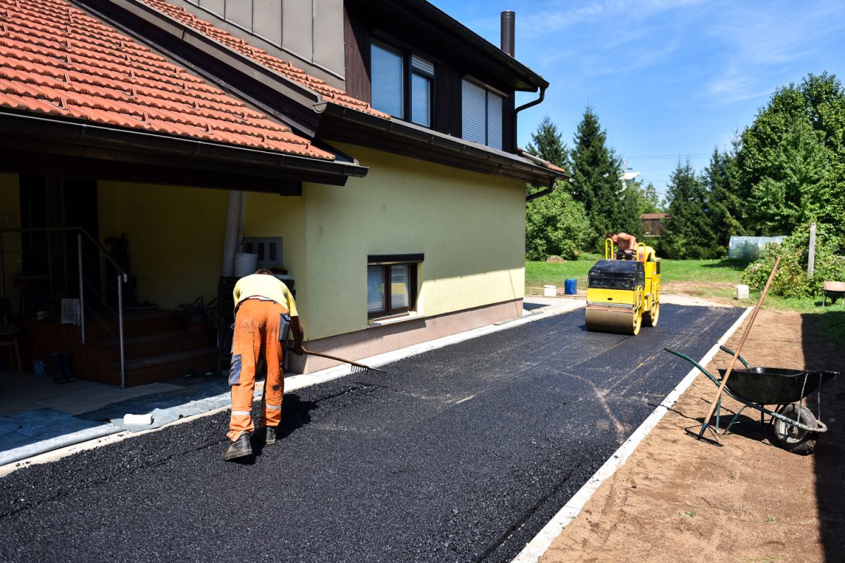 Driveway installation of asphalt