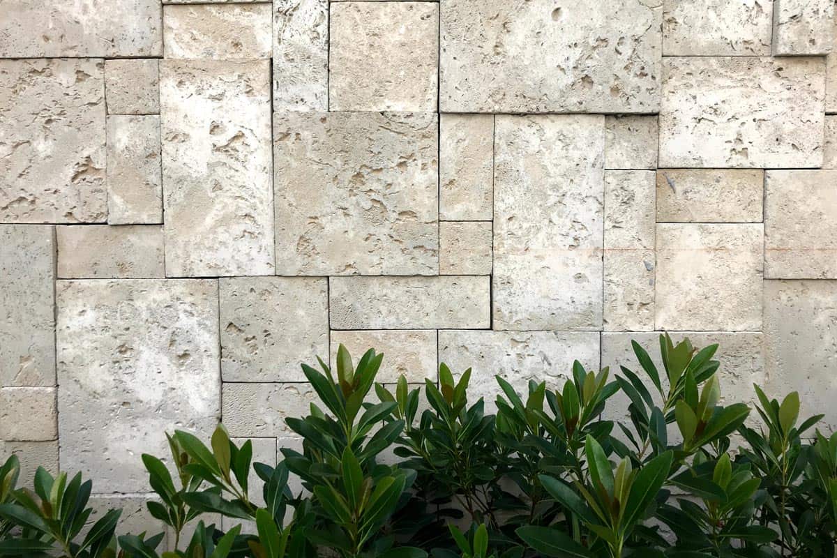 Travertine tiles on the wall